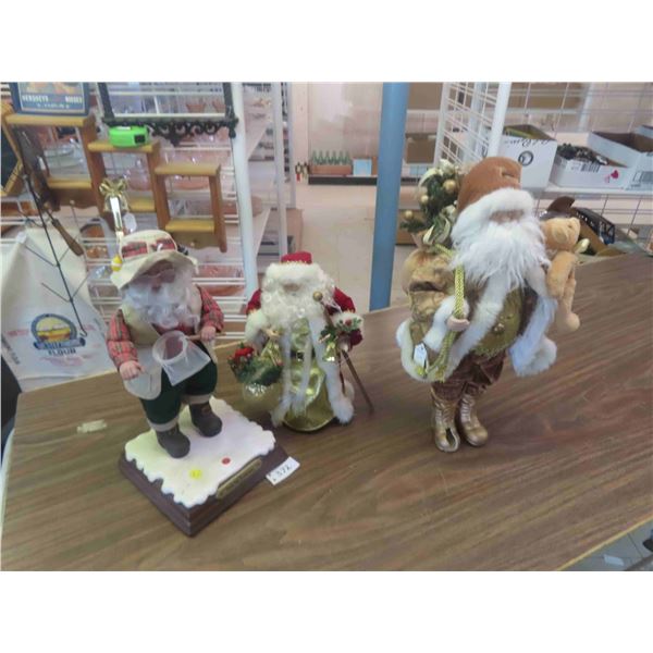 3 Santas