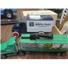 Image 5 : Die Cast ERTL 48 Diamond T, Case 500 , plus others (6) 