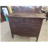 Image 4 : Oak Swing Mirror Dresser with 4 Drawers 20" x 39.5" x 72" 