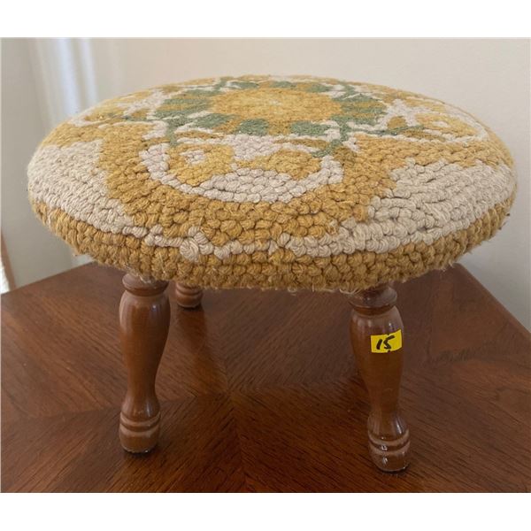 Vintage Wood Stool Marjolein Bastin Bird Decor Ceramic Bird House Bone Antler Art & More