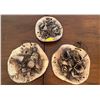 Image 2 : Vintage Ceramic Floral Wall Hangings Set