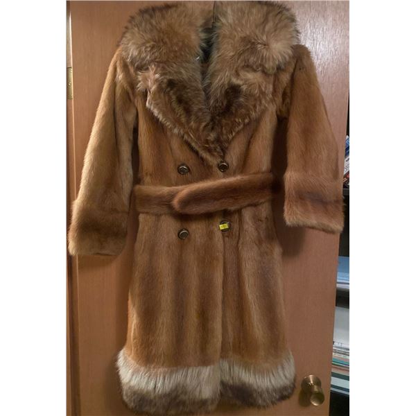 Vintage 3/4 Quarter Legnth Fur Coat Size S Regal Furs Allan Marcus