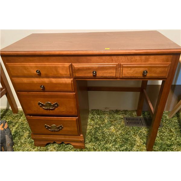 Wood Desks 36L x16D x33T Top 4 Drawers