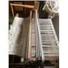 Image 2 : Nilus Leclerc Canadian Weavers Table Loom 44W x 44D x 44T