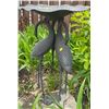 Image 1 : Garden Metal Bird Bath 14"w x 31"h