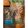 Image 4 : 25 lb. Bags of Bird Seed/Feed Sunflower Seeds Nuts Wild Birds