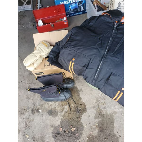 Weather Spirits Size 12 New Winter Boots & Apak Snow Suit Size 40