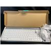 Image 3 : Lot of 1 Logitech Slim Combo MK470 Compact/Quiet Keyboard & Mouse Set