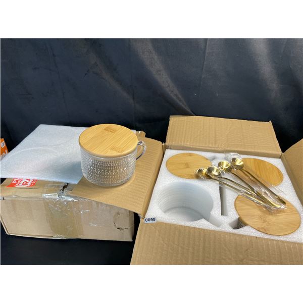 Lot of 2 Boxes of Glass Latte/Tea/Coffee Mugs w/ Bamboo Lids - 4PCS per box/8 Total - Brand New!