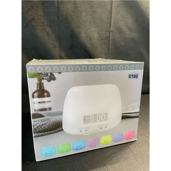 Lot of 1 Aroma Diffuser/Humidifier with Digital Alarm Clock & 7-Colour Night Light - Brand New!