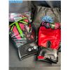 Image 2 : Lot of 2 Pairs of Kids Boxing Training Gloves - (Ages 3-15years) - Brand New