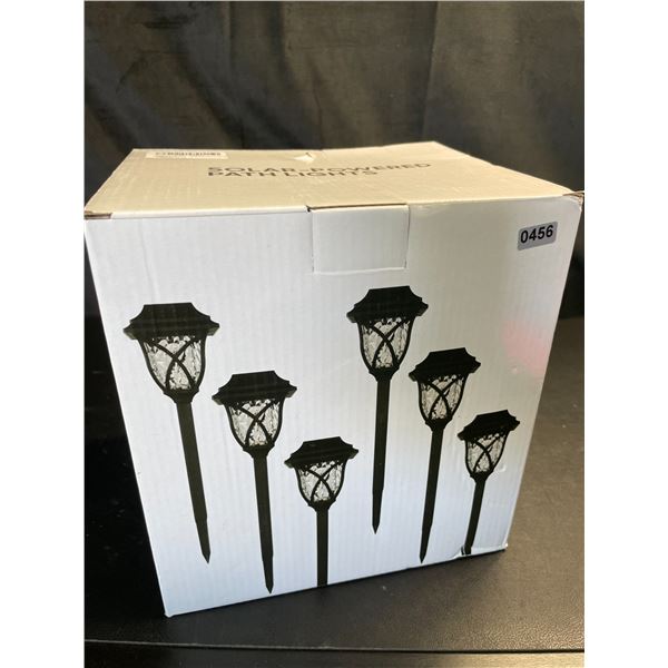 Lot of 1 Box of LED Solar-Powered Pathway Lawn/Garden Lights - 6 Pack - Brand New
