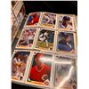 Image 7 : Lot of Assorted Hockey and Baseball Cards and Binders