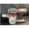 Image 1 : Lot of 1 Dyson Vacuum w/ Battery - Used
