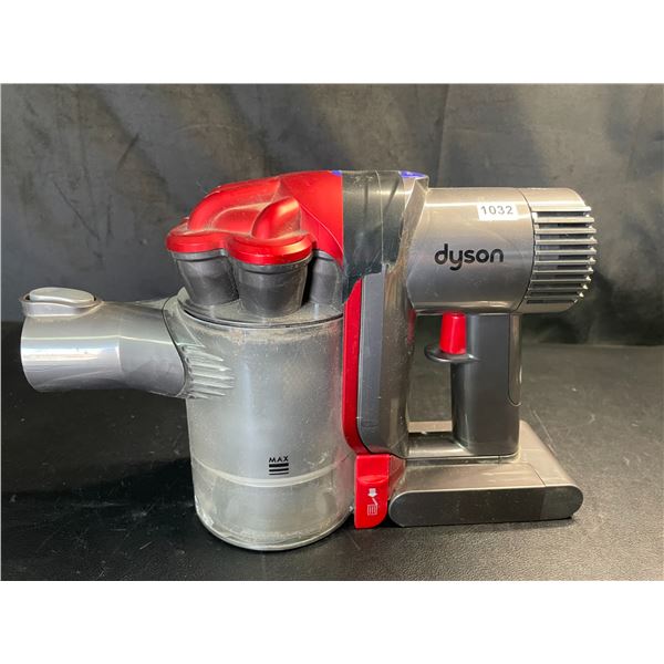 Lot of 1 Dyson Vacuum w/ Battery - Used