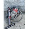 Image 1 : lot of 1 Dyson Stowaway Vacuum - Used