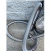 Image 3 : lot of 1 Dyson Stowaway Vacuum - Used