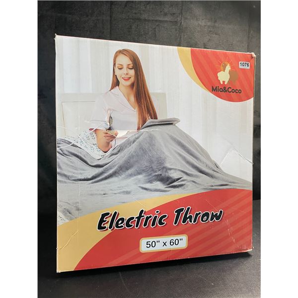 Lot of 1 Mia & Coco Electric Heated Throw Blanket - 50x60inch - Grey - Brand New!