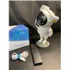 Image 2 : Lot of 1 Astronaut Starry Night Star Galaxy Projector