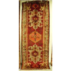 Persian carpet #40463- Ardebil, 10.6' x 4', estimated retail price $2,578 (8888)