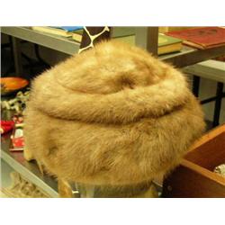 Fur hat (28)