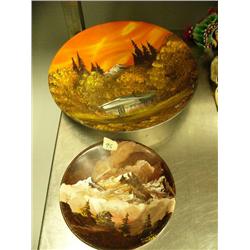 Lot of 2 painted gold pans (2)