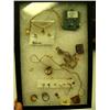 Image 3 : Lot of 2 framed costume jewelry (74)