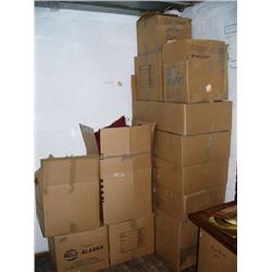 Lot of: 13 boxes of miscellaneous clothing (54)