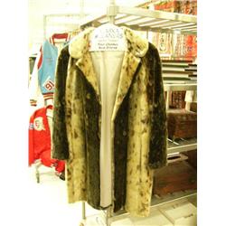 3/4 length lady' spotted seal coat (28)