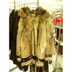 Wolf parka in need of repair (28)