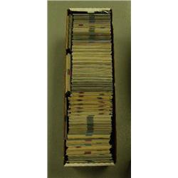 Box of approx. 400 comic books: includes- Batman Legends of the Dark Knight; Batman; Wonder Woman; T