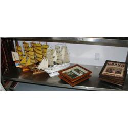 Lot of: 3 sailing ships and 6 framed scenes (8888)