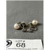 Image 3 : C. 1950 Coro Screwback Earrings