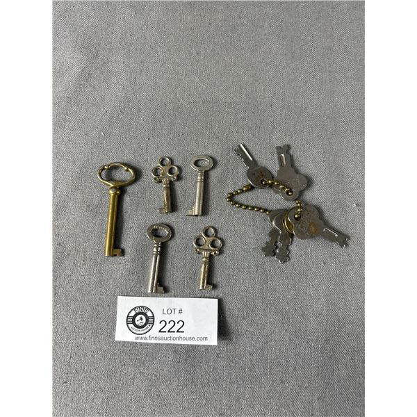 Vintage Skeleton Keys +++