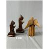 Image 2 : 3 Wood Crafted Folk Art Religious Pieces, 2 Monk & Angel