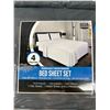 Image 2 : NIP - Queen Size Duvet Cover Set & Bed Sheet Set