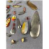 Image 3 : Collection Of Vintage Fish Tackle