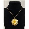 Image 1 : Lovely Gold Plated w/ Natural Flower Inlay Pendant & Chain Necklace