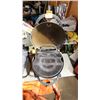 Image 2 : Napolean Portable Propane BBQ