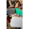 Image 1 : Trailer Levelers Wheel Chock