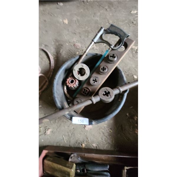 Die Set / 2 Ridgid Dies /  Hack Saw