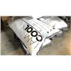 Image 2 : 4 PILLOWS INLC. IAM COOL, GLUCKSTEINHOME AND A THROW PILLOW