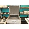 Image 2 : ROAD CASE  20.5"x21.5"x9.5"