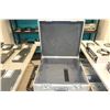 Image 2 : ROAD CASE 19"x20"x7.5"