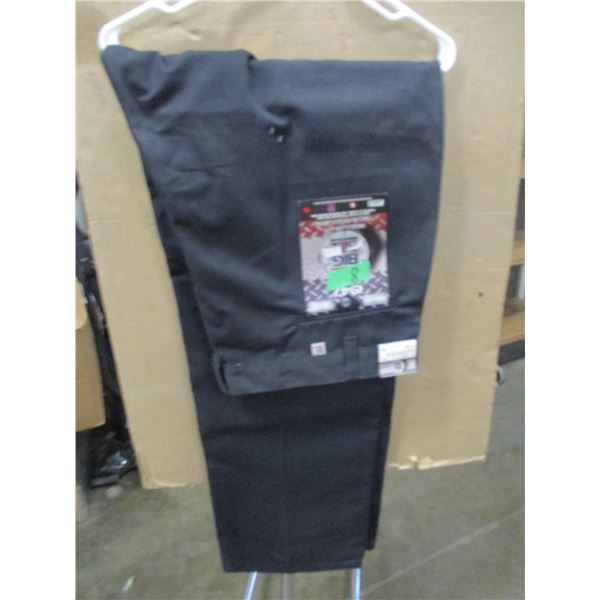 NEW:  BILL BILL WORK PANTS (BLACK) (SIZE 44 X 30)