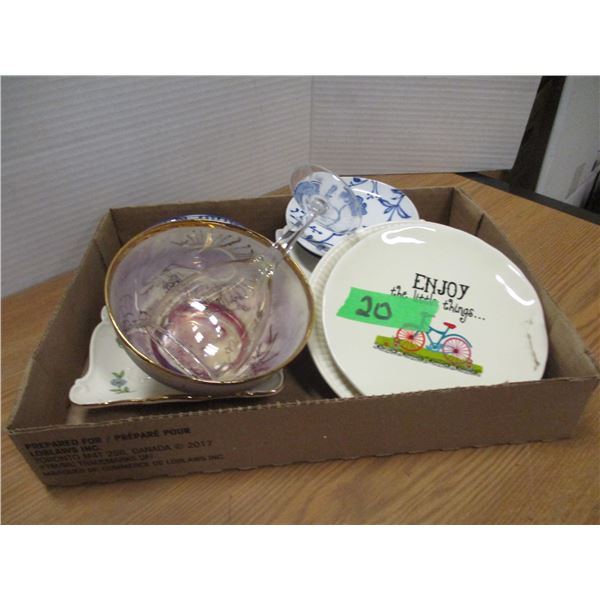 ESTATE:  FLAT C/W ASSORTED DISHWARE