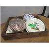 Image 1 : ESTATE:  FLAT C/W ASSORTED DISHWARE