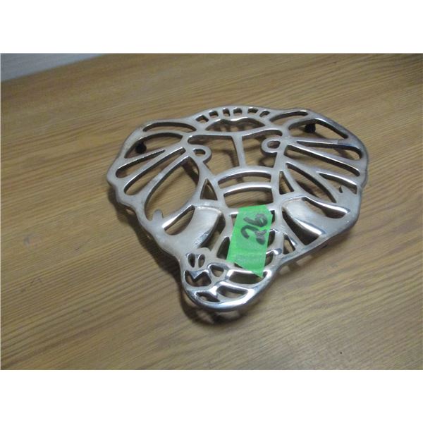 ESTATE:  SILVER STYLE TRIVET (TEA POT HOLDER)