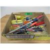 Image 1 : FLAT C/W ASSORTED SCREWDRIVERS