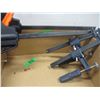 Image 1 : 4 CLAMPS